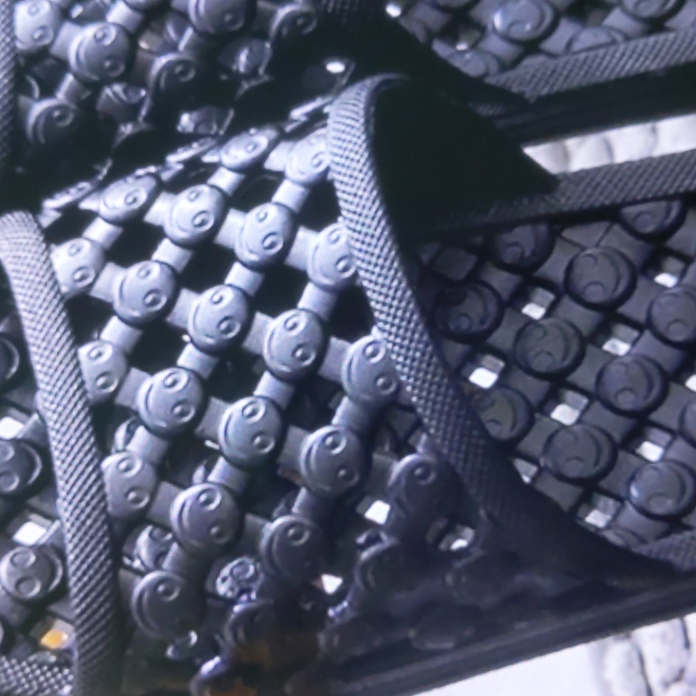 Quick Drying Lightweight Water slipper with Open Toe, Rubber Sole (used) - Picture 2 of 4